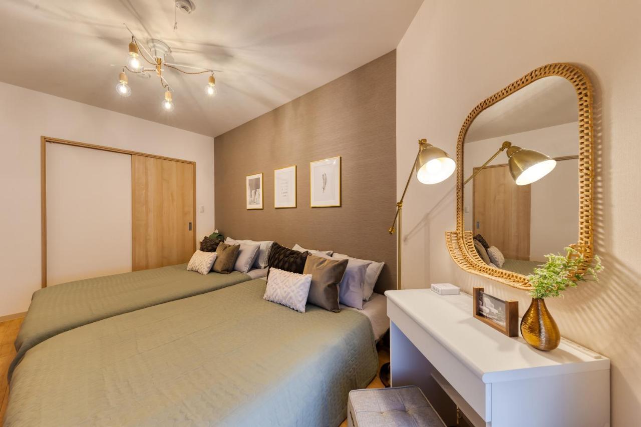 Kuru Taisho Apartment *