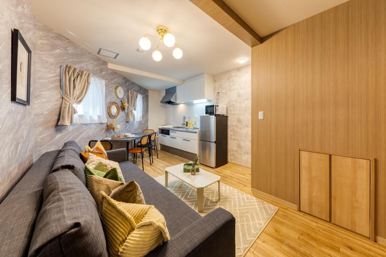 Kuru Taisho Apartment